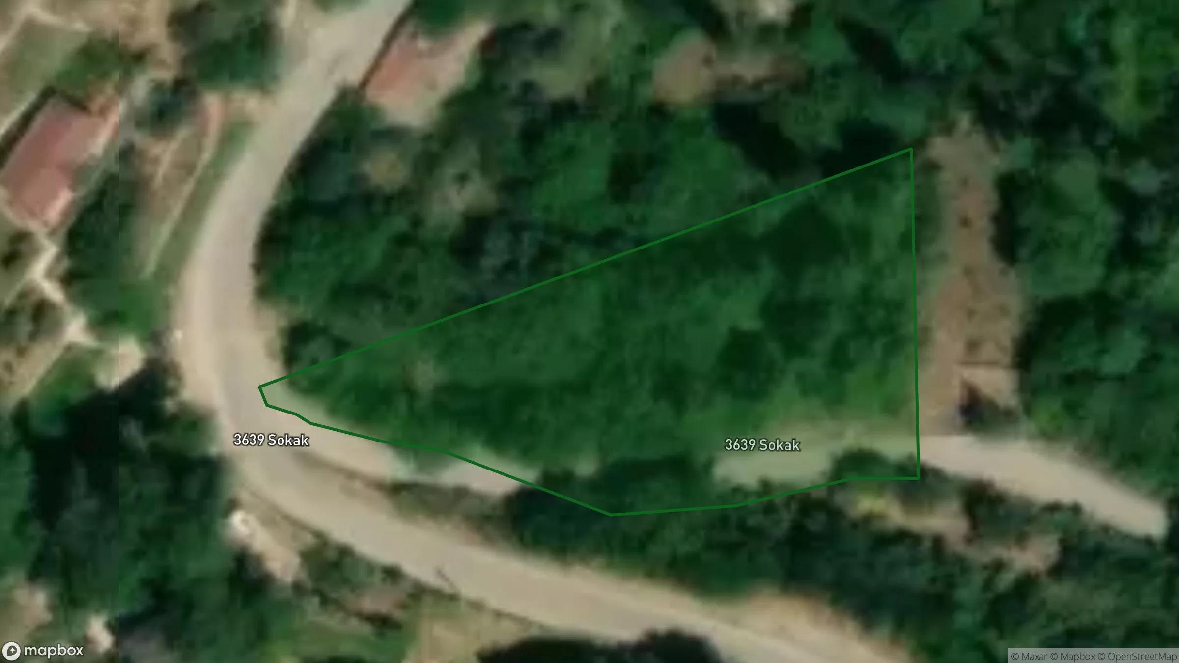 Konyaaltı Geyikbayırında Rıza-i Taksimli 892 m² Satılık Arsa — parsel sınırı